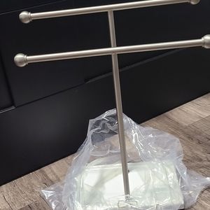 2 Tier Necklace Holder